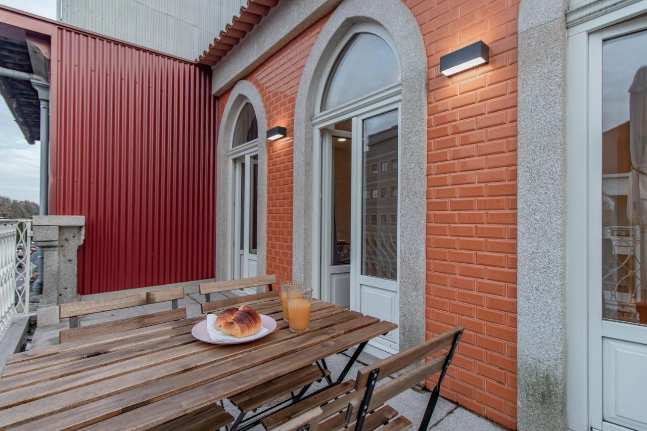 Sweet Studio Apartment W/ Big Balcony By Lovelystay Porto Kültér fotó